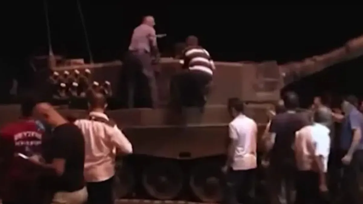 AK Parti'den 15 Temmuz paylaşımı: "Bu vatan asım şuuruna erenlerindir"