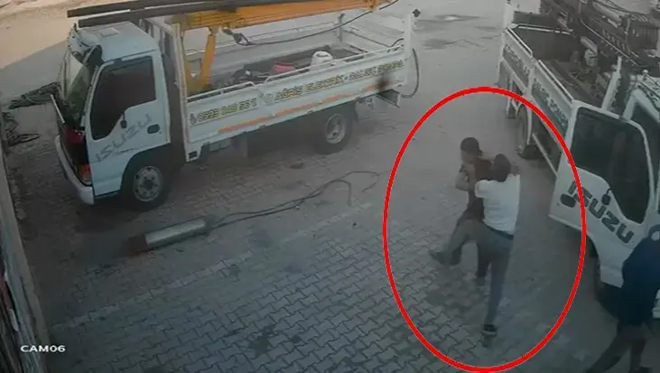 İşçi transferi kavgası! Sanayi sitesinde tekme tokat birbirlerine girdiler