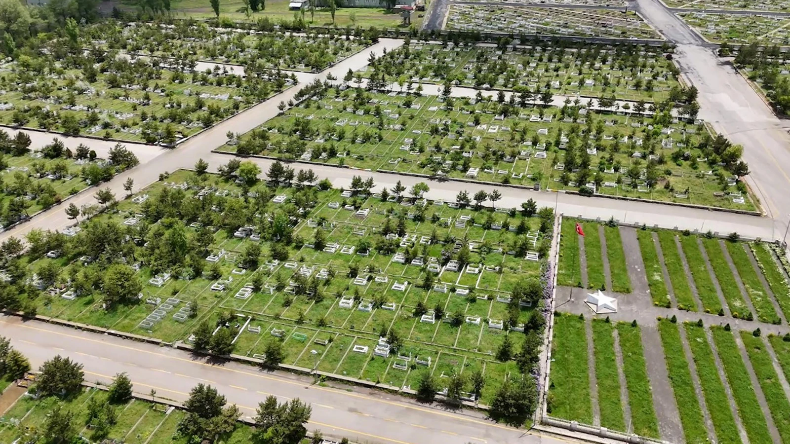 Mezarlıkta navigasyon dönemi: MEBİS hizmete girdi