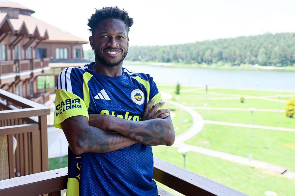 Fred, Fenerbahçe'deki geleceğini resmen açıkladı