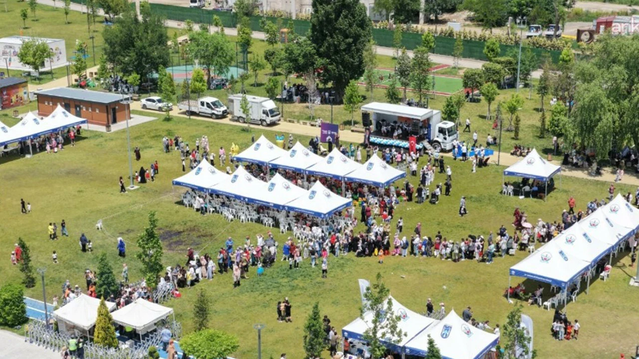 ABB'den çocuklara oyun dolu şenlik: Yüzlerce çocuk bir araya geldi