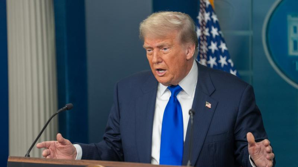 Trump, anlaşma olmazsa İran'a yönelik saldırıların "şiddetli" şekilde süreceğini belirtti