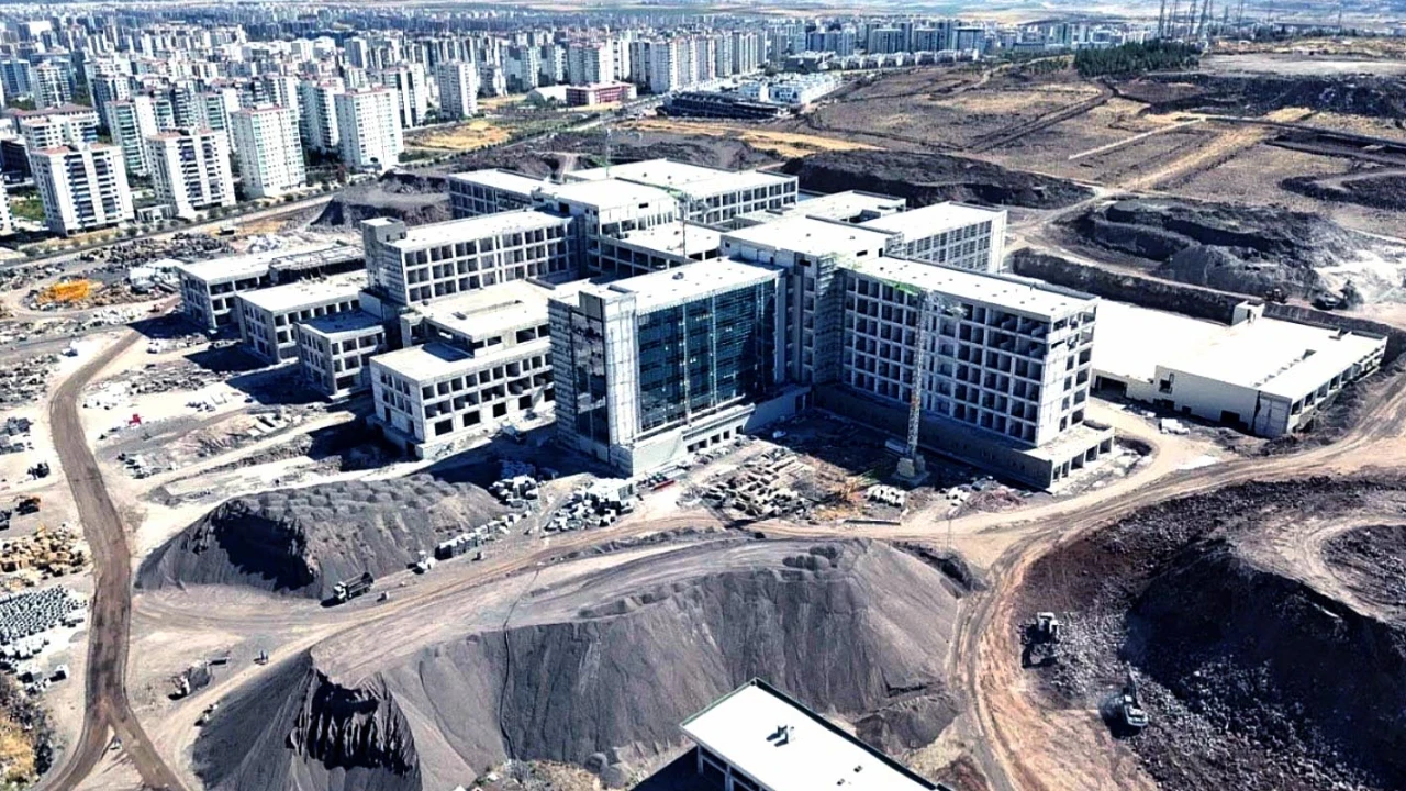 3 kez fiyat güncellendi maliyeti 1 milyardan 5 milyara çıktı