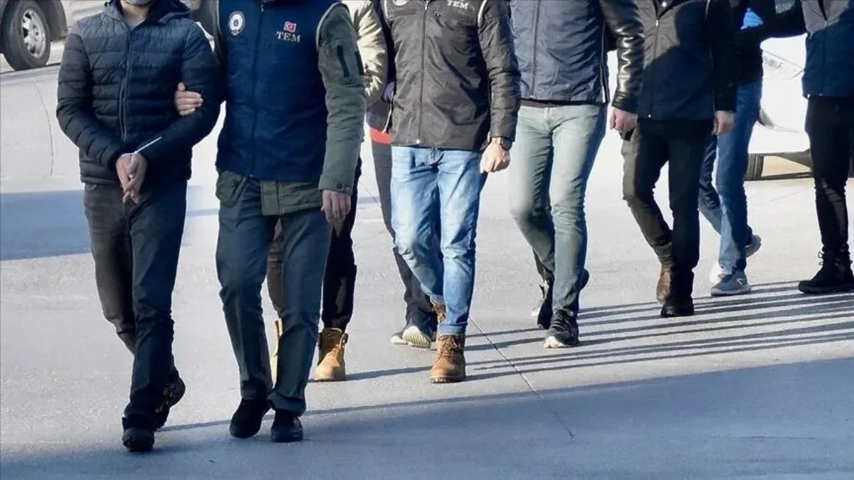 81 ilde FETÖ'ye büyük operasyon: Listede 968 şüpheli var! 'Hiçbir terör örgütünün milletimizin iradesine...