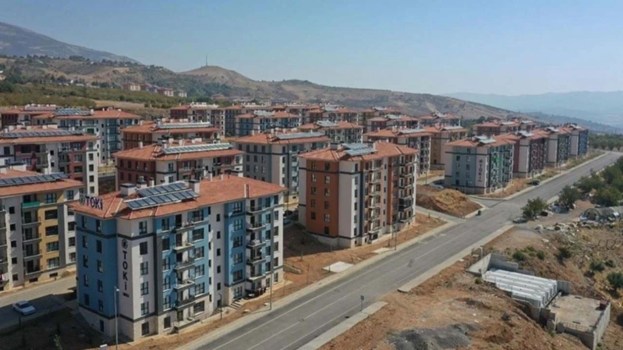 Konut üretiminde rekor hareketlilik: Ruhsat sayısı son 9 yılın zirvesinde