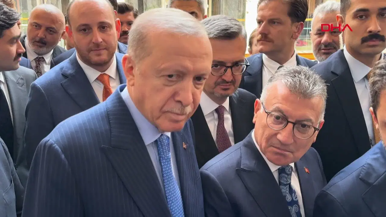 Erdoğan, 'Kılıçdaroğlu ile görüştünüz mü?' sorusunu yanıtsız bıraktı