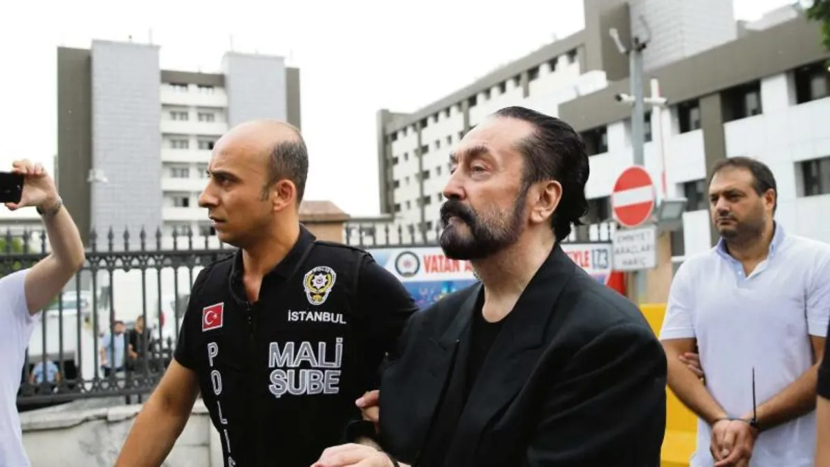 Adnan Oktar suç örgütünün 'hücre' sistemi çöktü: Avukatlar ve sosyal medya üzerinden kirli algı operasyonu