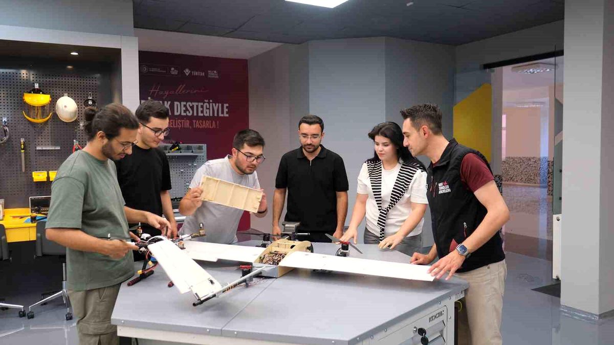 Milli Teknoloji Atölyesi'nde savunma sanayisine katkı sağlayacak projeler geliştiriliyor