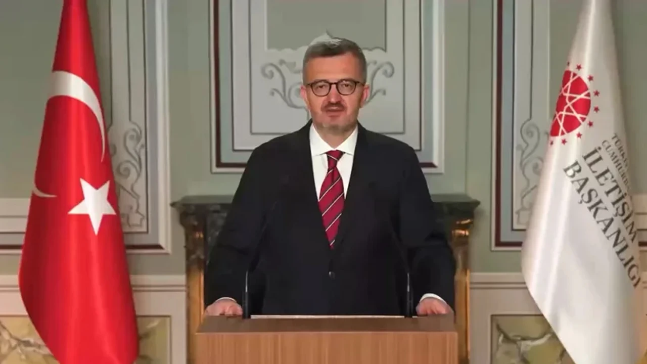 İletişim Başkanı Duran: 15 Temmuz her yönüyle milletimizin istikbaline yön veren bir gece oldu