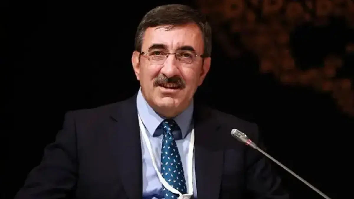 Cevdet Yılmaz: Dezenflasyon sürecini kararlılıkla sürdüreceğiz