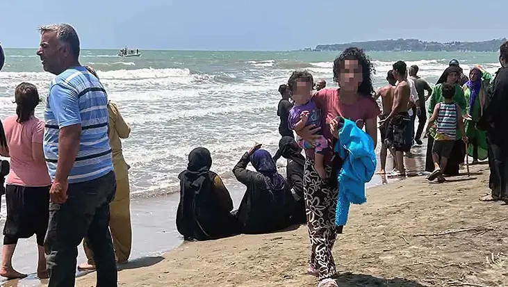 Adana'da deniz faciası! Dalgalara kapılan 2 genç hayatını kaybetti