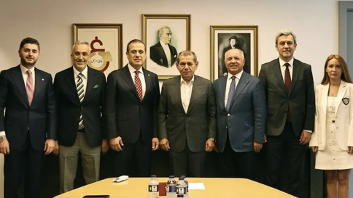 1905 GSYİAD'dan Galatasaray Kulübü Başkanı Dursun Özbek'e ziyaret!