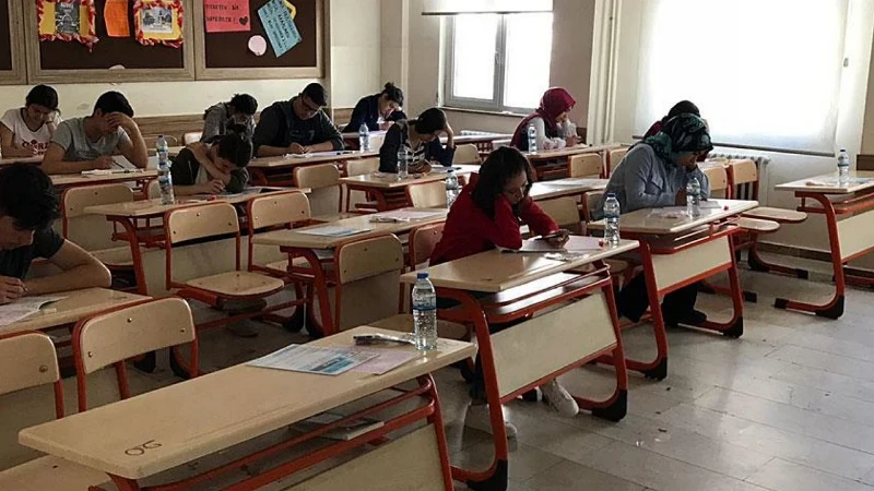 2 buçuk milyon üniversite adayı için sınav zamanı