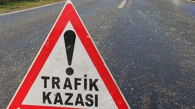 Ağrı'da korkunç kaza! Park halindeki tıra çarptı: 2 kişi hayatını kaybetti
