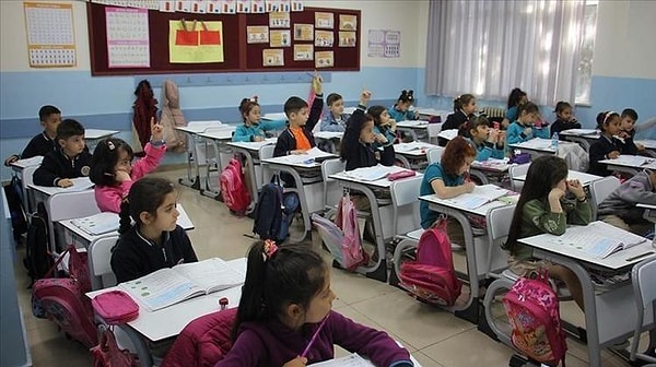 Okullarda mescit için yeni düzenleme