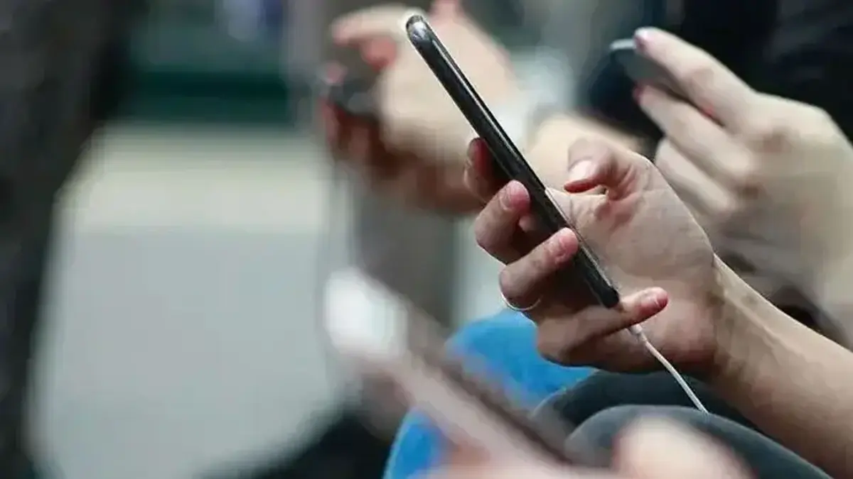 Dünyaca ünlü telefon devi resmen çekiliyor! Artık satılmayacak