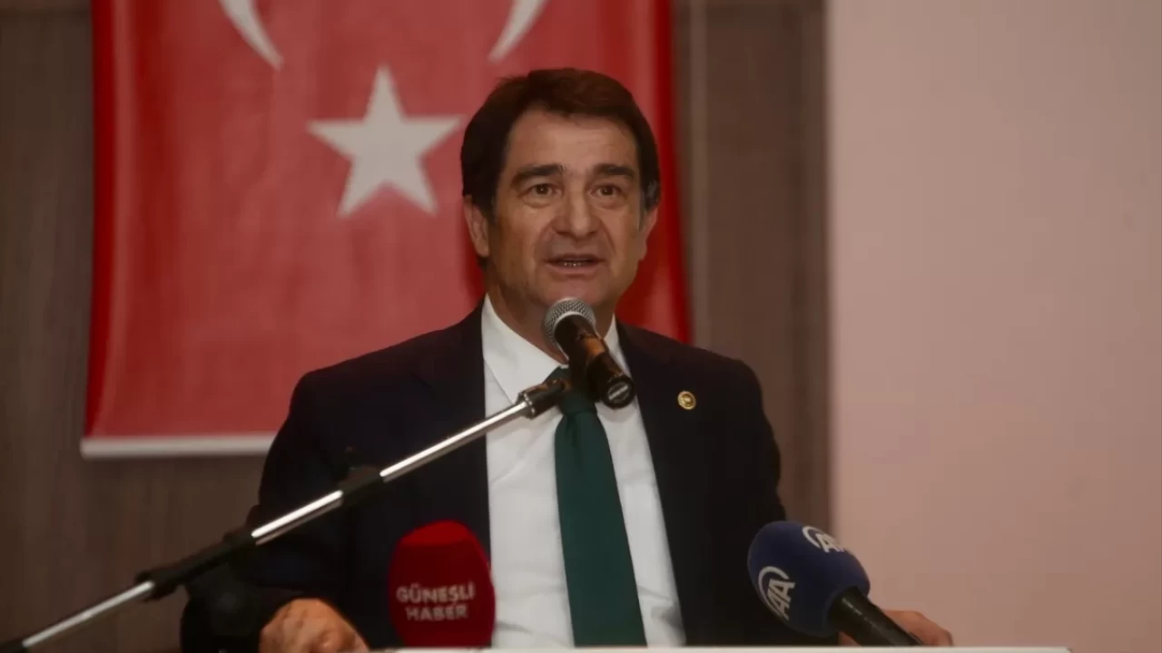 MHP’li Aksu’dan Bağcılar Kongresinde net mesajlar: 'Terörsüz Türkiye, lider ülke ülkümüzün habercisidir