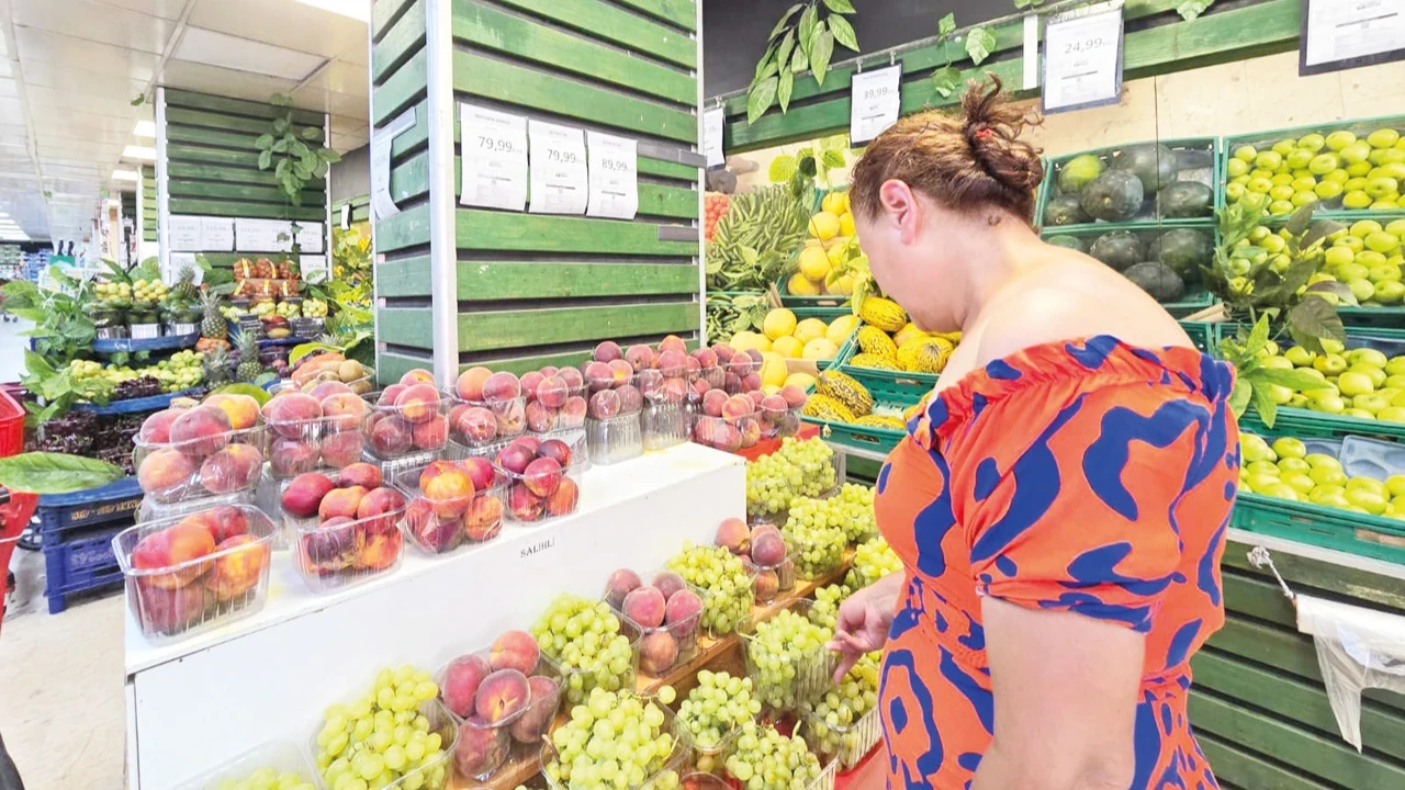 Karpouzi 15 TL Karpuz 25 lira