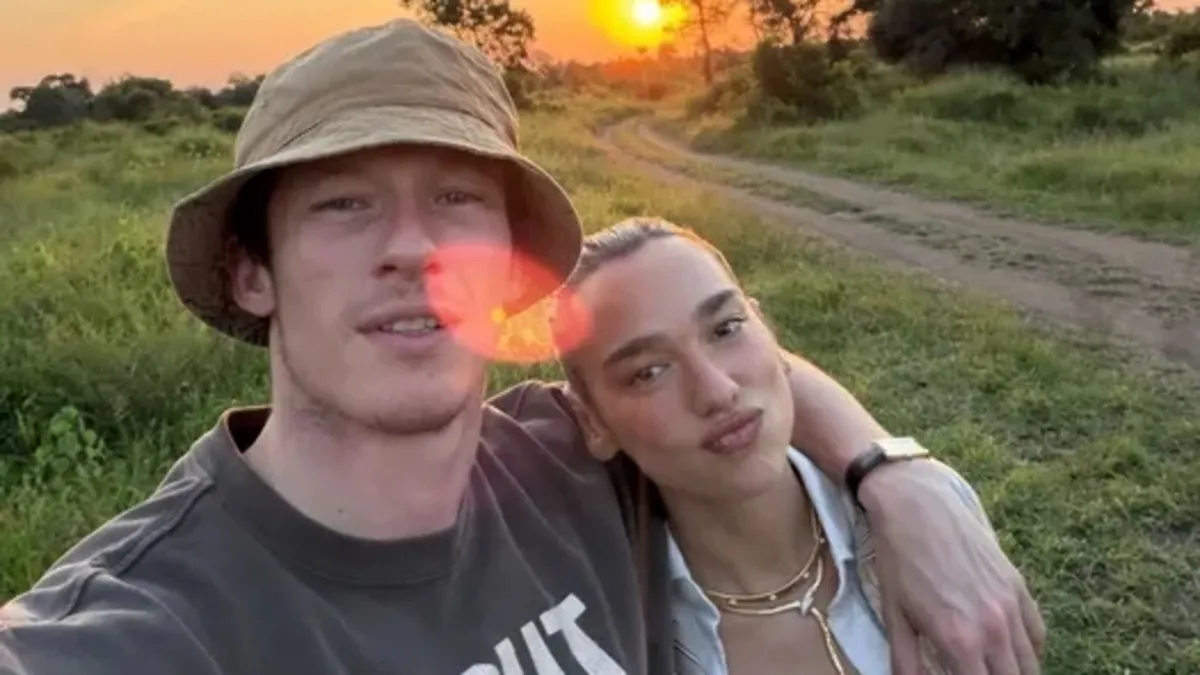 Dua Lipa’nın mutluluğuna eski sevgili gölgesi! Callum Turner itirafı gündem oldu: Yıllarca beni gizledi