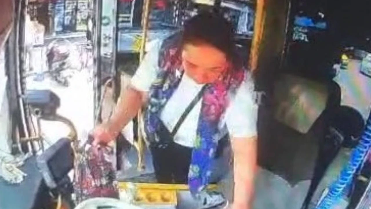 Otobüs şoförünün parasını çalıp kaçtı