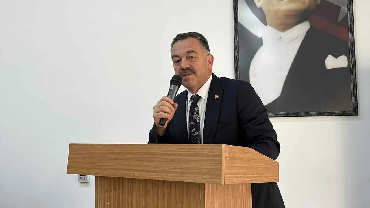 Sivas amatör futbolunda Ali Yavuz dönemi resmen başladı! Genel kurulda delegelerin tamamının oyunu alarak başkan seçildi!