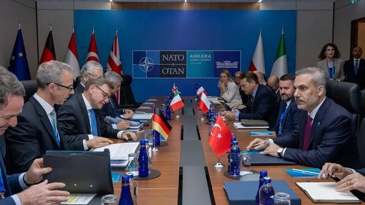 Bakan Fidan, NATO Ankara Zirvesi kapsamında kısıtlı katılımlı bir toplantıya iştirak etti