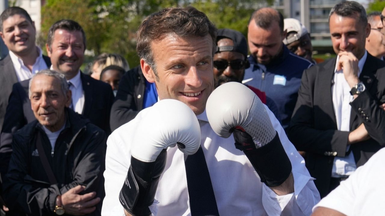 Macron’un yeni hevesi Hürmüz’de duvara tosladı