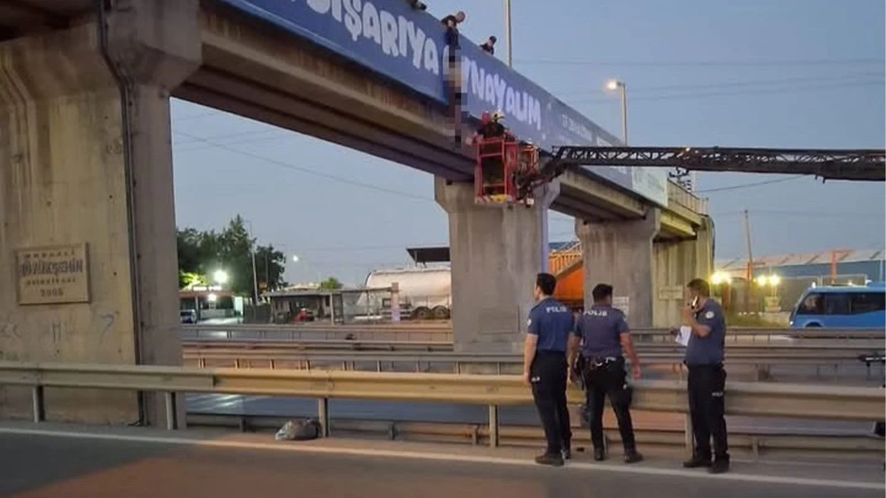 D100'de kan donduran manzara! Üst geçide asılı bulundu: Yarı çıplak haldeydi