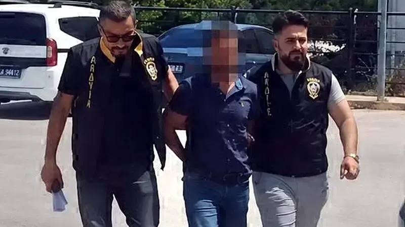 'Yüksekten düştü' diye hastaneye götürülen kadını, eşi keserle yaralamış