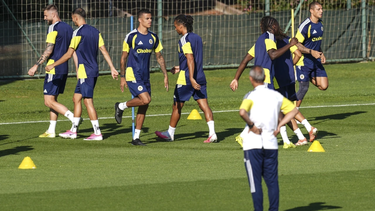 Fenerbahçe- Gornik Zabrze maçının muhtemel 11'leri...