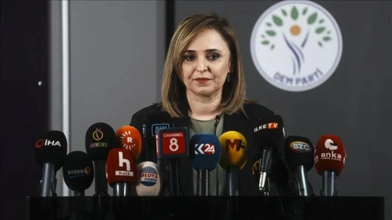 DEM Parti'den süreç açıklaması: Af ve pişmanlık yasaları çözüm değil