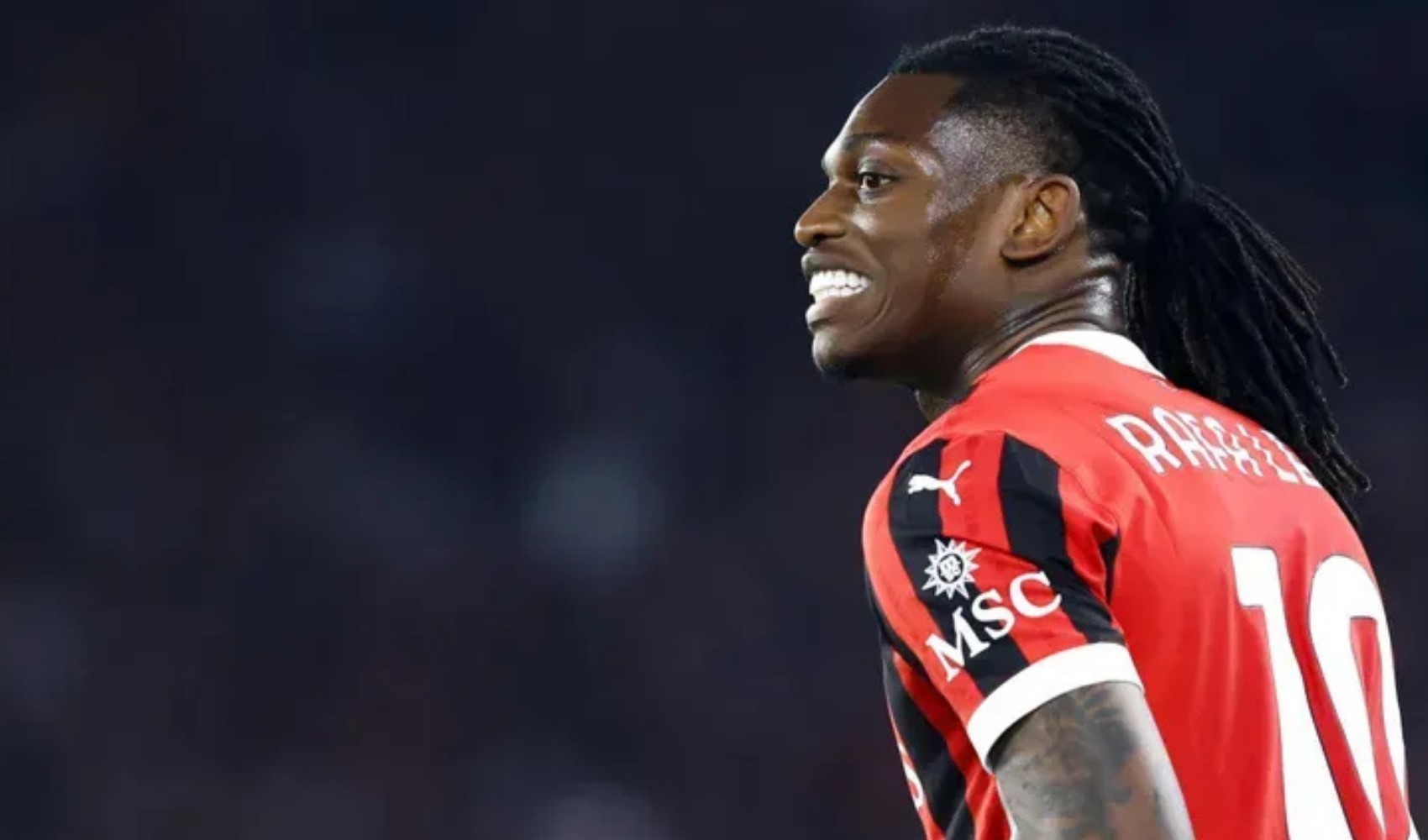 Rafael Leao transferiyle ilgili konuştu: Milan'dan ayrılık mesajı