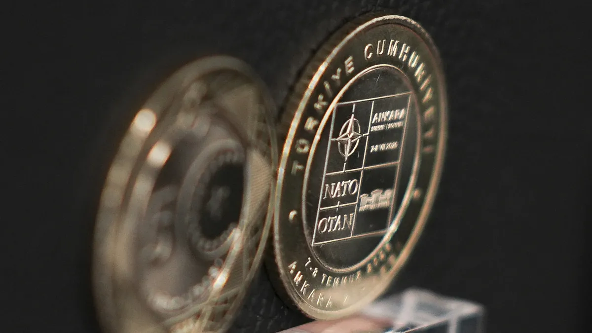 Darphane'den NATO Zirvesi anısına özel 5 lira: 3 günde tasarlanıp üretildi, 500 bin adet basılacak