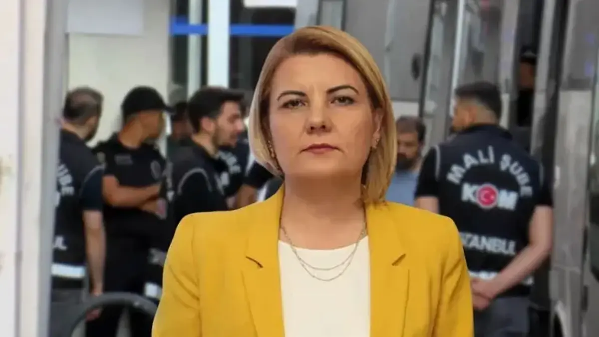 İzmit Belediye Başkanı Fatma Kaplan Hürriyet dahil 20 şüpheli tutuklandı