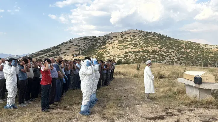 Kene tehlikesi bir can daha aldı! Cenazesinde alınan tedbirler dikkat çekti