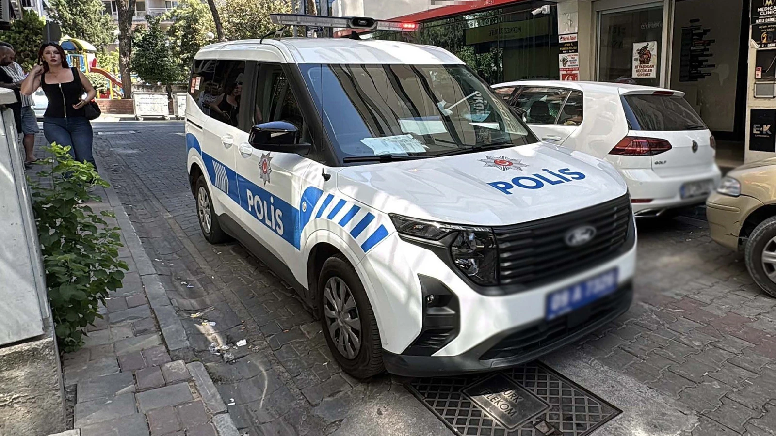 Aydın'da mahalle muhtarı, masaj salonunun tuvaletinde ölü bulunduAydın'da mahalle muhtarı, masaj salonunun tuvaletinde ölü bulundu