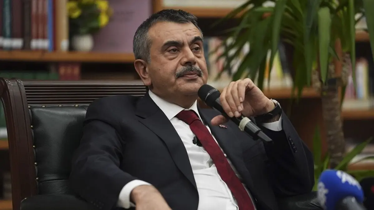 Okullarda yeni dönem! Bakan Tekin duyurdu: Yeniden revize ediyoruz