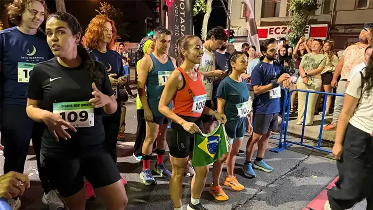 Sarıyer’de Türkiye’nin ilk gece maratonu düzenlendi!