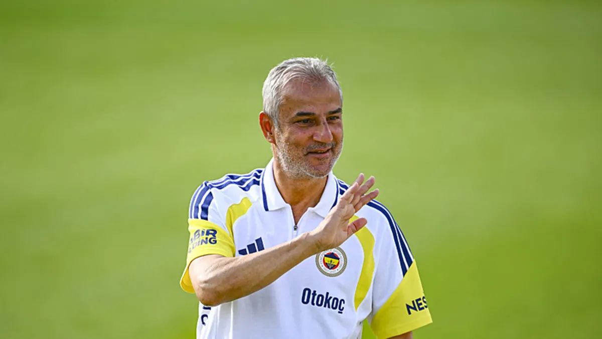 Fenerbahçe’ye dev golcü önerisi! Transferde büyük sürpriz...
