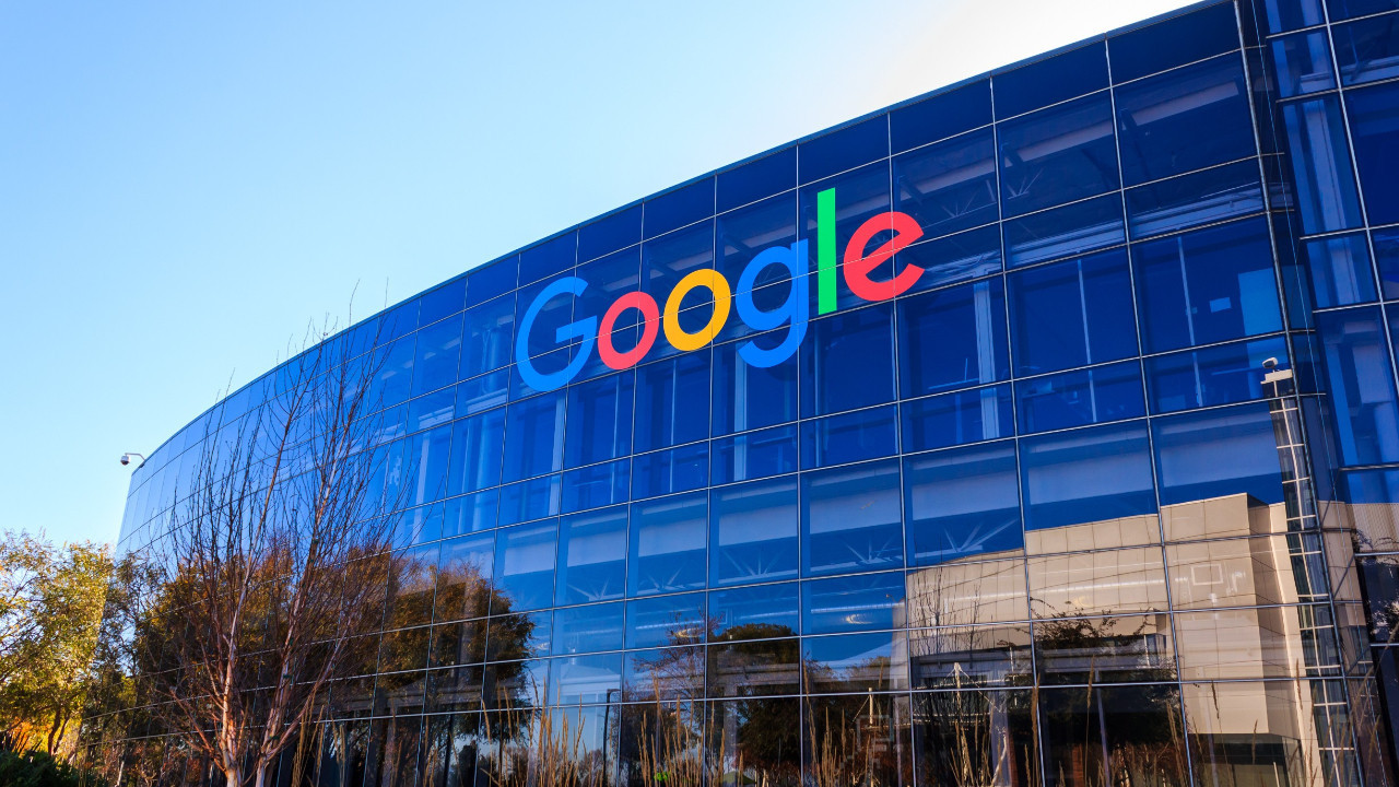 Alphabet'in geliri ikinci çeyrekte yüzde 24 arttı