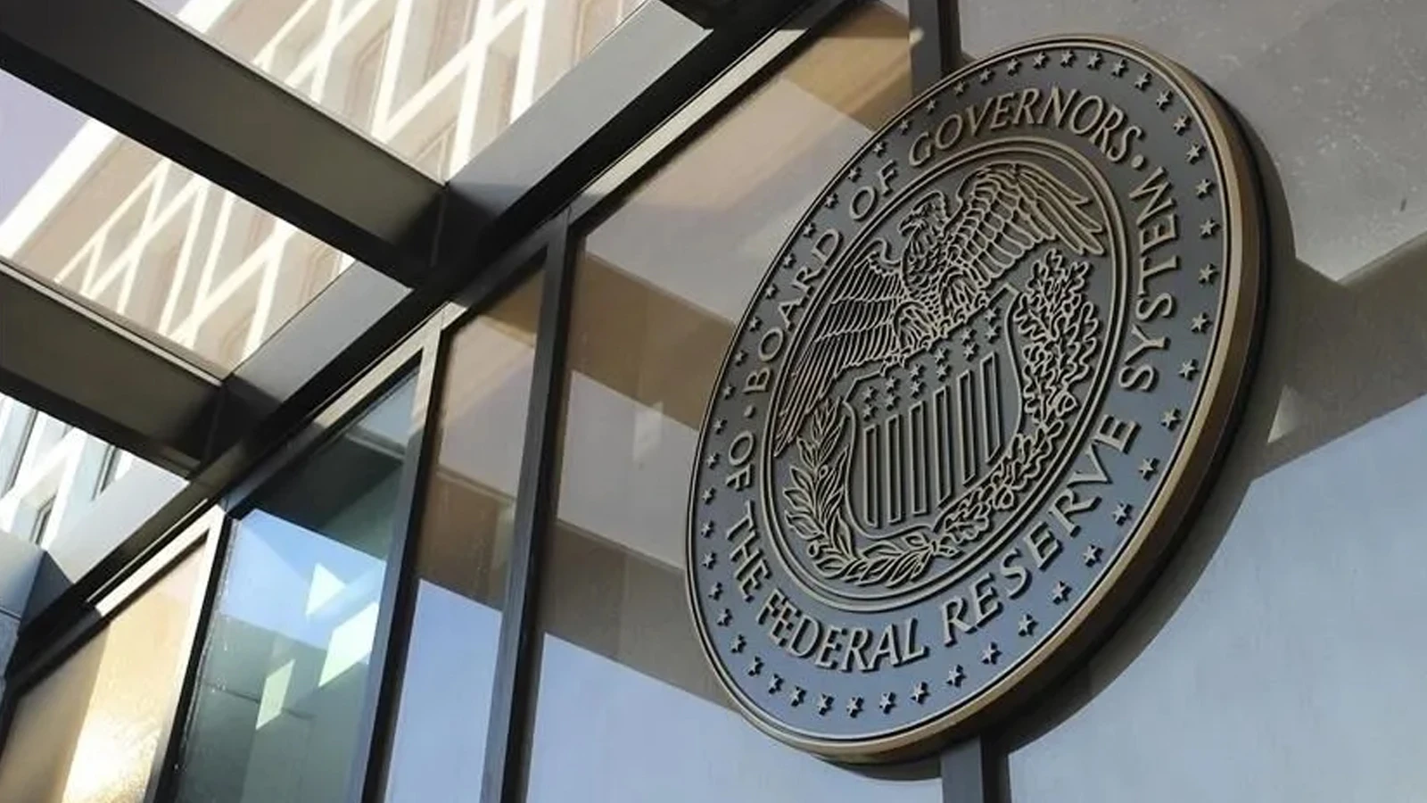 Fed, temmuz toplantısına belirsizliklerin gölgesinde gidiyor