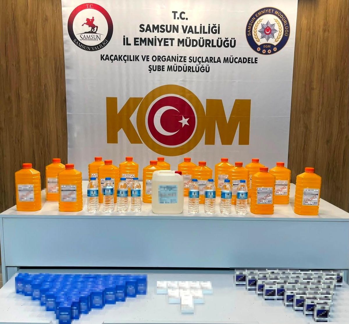 Kaçak içki ve makaron operasyonu: Çok sayıda ürün ele geçirildi