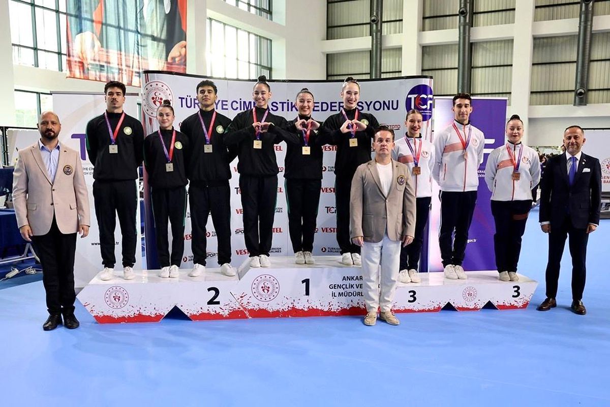 MCBÜ'lü cimnastikçilerden Ankara'da madalya yağmuru