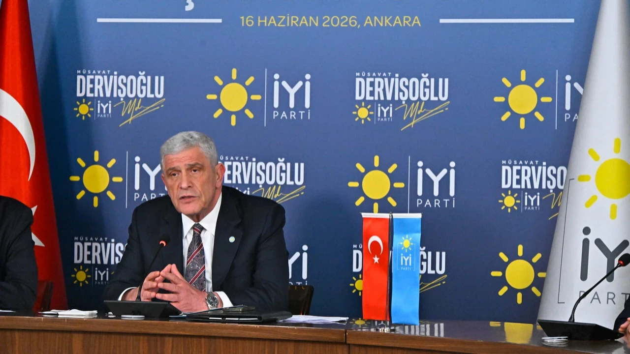 İYİ Parti Genel Başkanı Dervişoğlu il başkanlarıyla bir araya geldi
