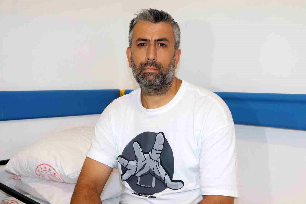 Çalıştığı hastanede kalbi durdu, mesai arkadaşları hayata döndürdü