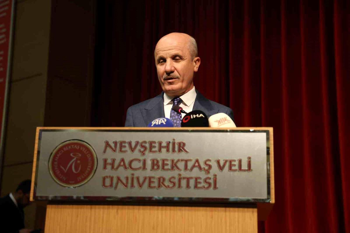 YÖK Başkanı'ndan mezunlara: Öğrenmeyi asla bırakmayın