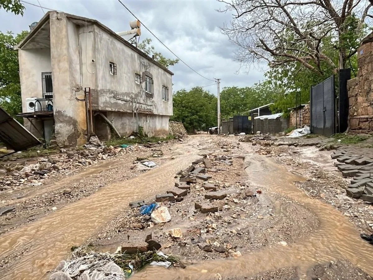 Niğde'de aşırı yağış sele neden oldu: Bir vatandaş hayatını kaybetti