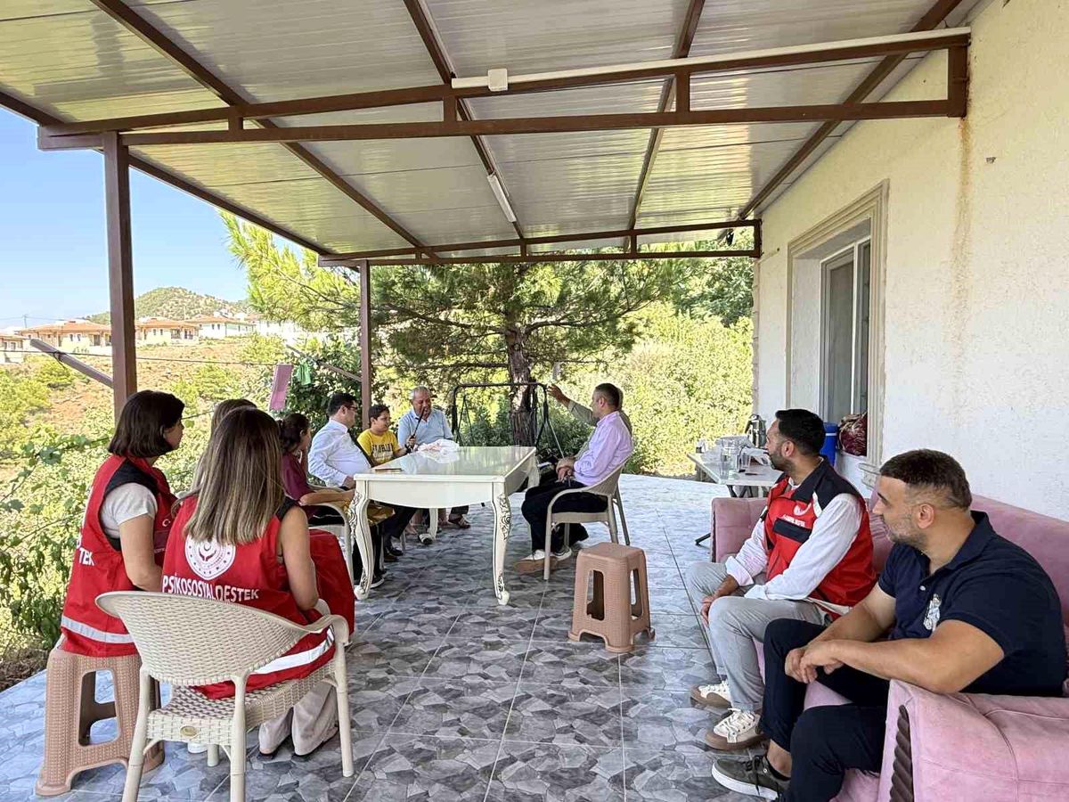 Arsuz'da "Yüreğimizdeki Işık Projesi" yaşatılıyor