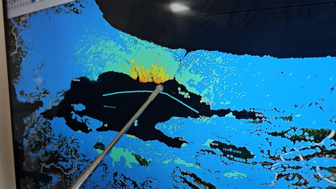 Kimse buna aldanmasın! İstanbul için 7.5'lik deprem uyarısı: Dikkat Marmara'da batıdan doğuya ilerliyor!
