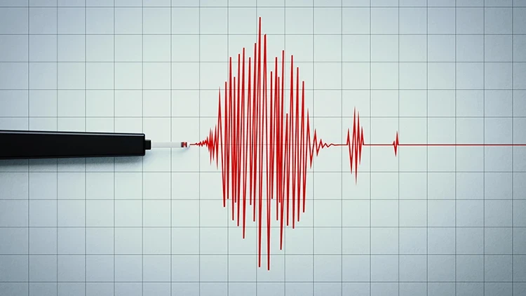 Yeni Zelanda'da tsunami uyarısı